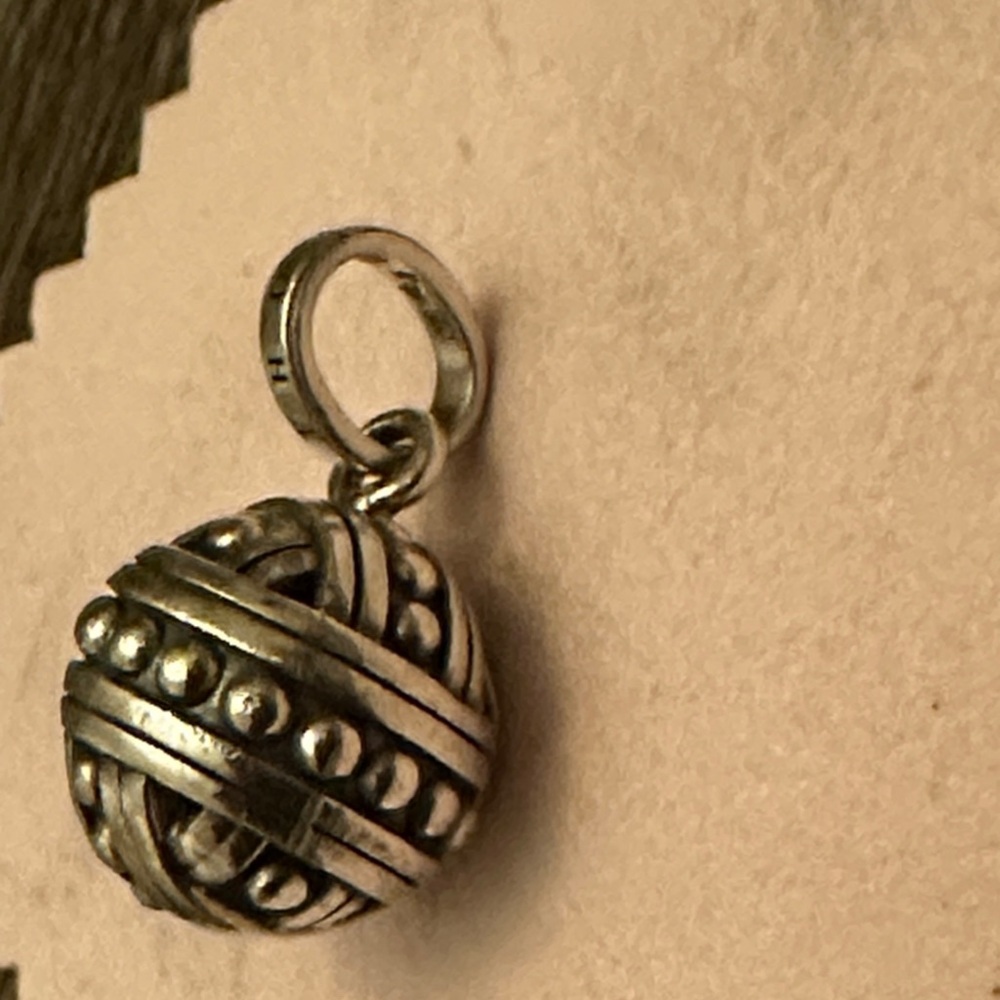 Thomas Sabo 9.25 silver Knots Pendant with Eyelet - Picture 4 of 5
